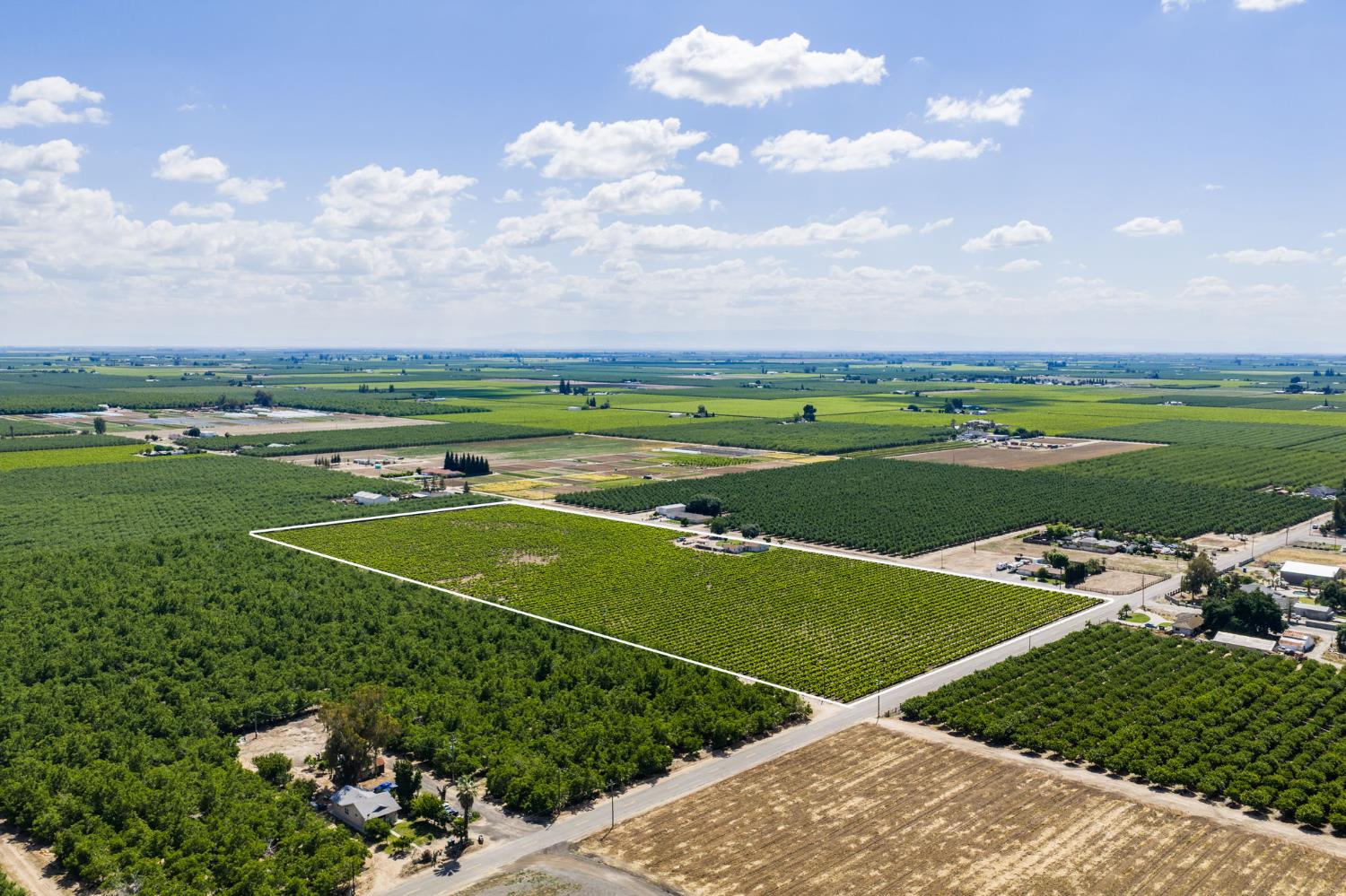 2854 N Monroe Ave, Fresno, CA 93723