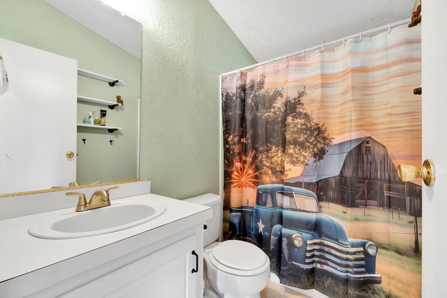 39523 Road 406, Madera, CA 93636