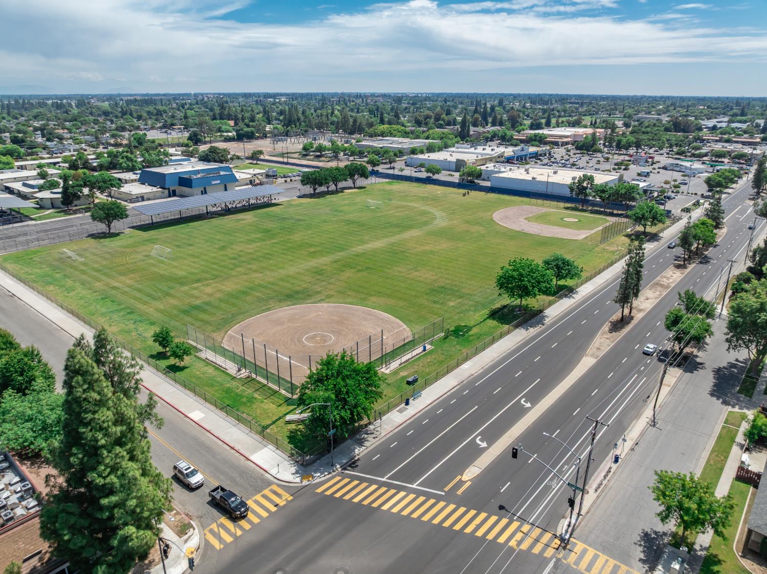772 E Sample Ave, Fresno, CA 93710