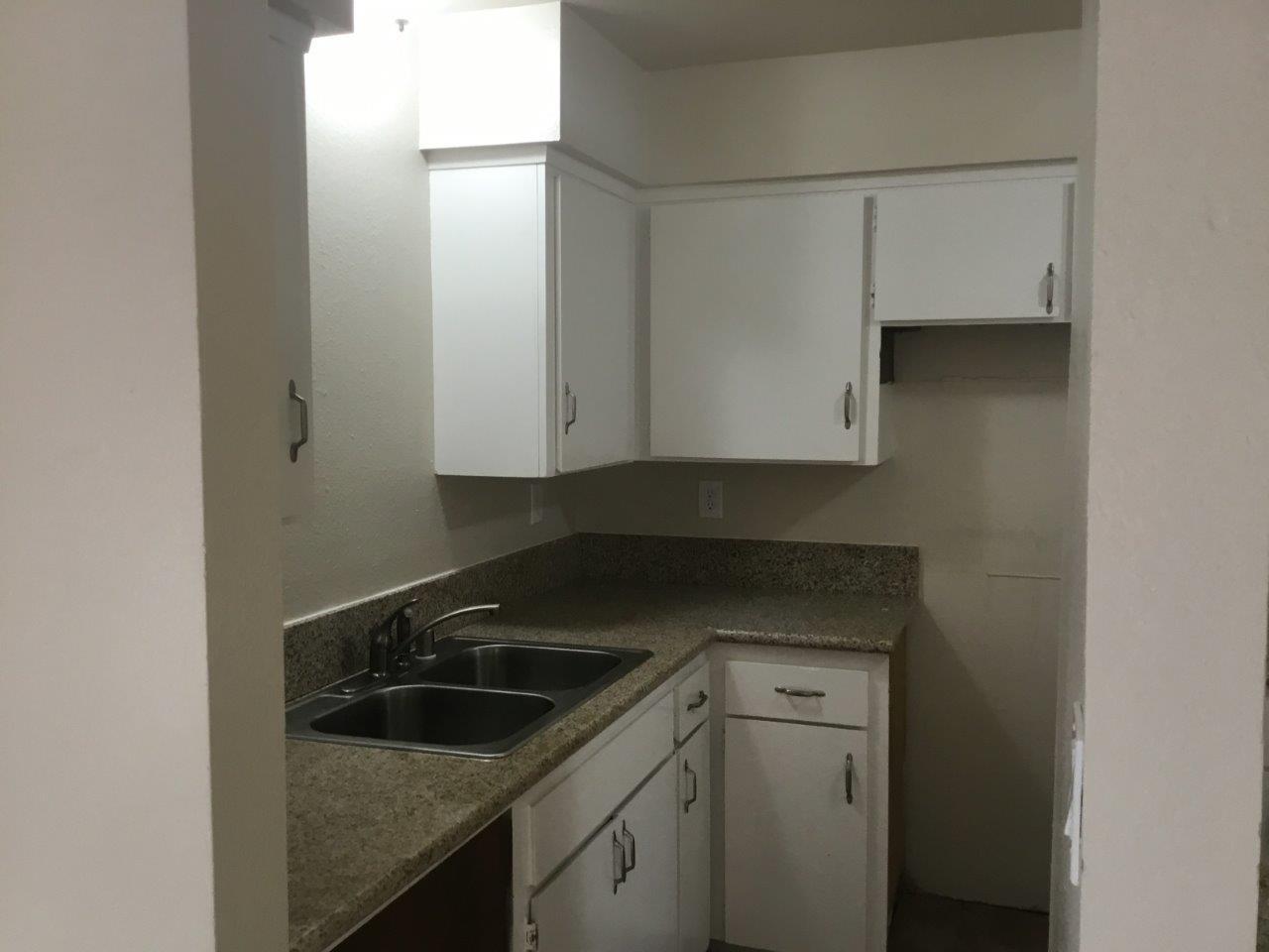 4778 E Hoxie Ave, Fresno, CA 93725
