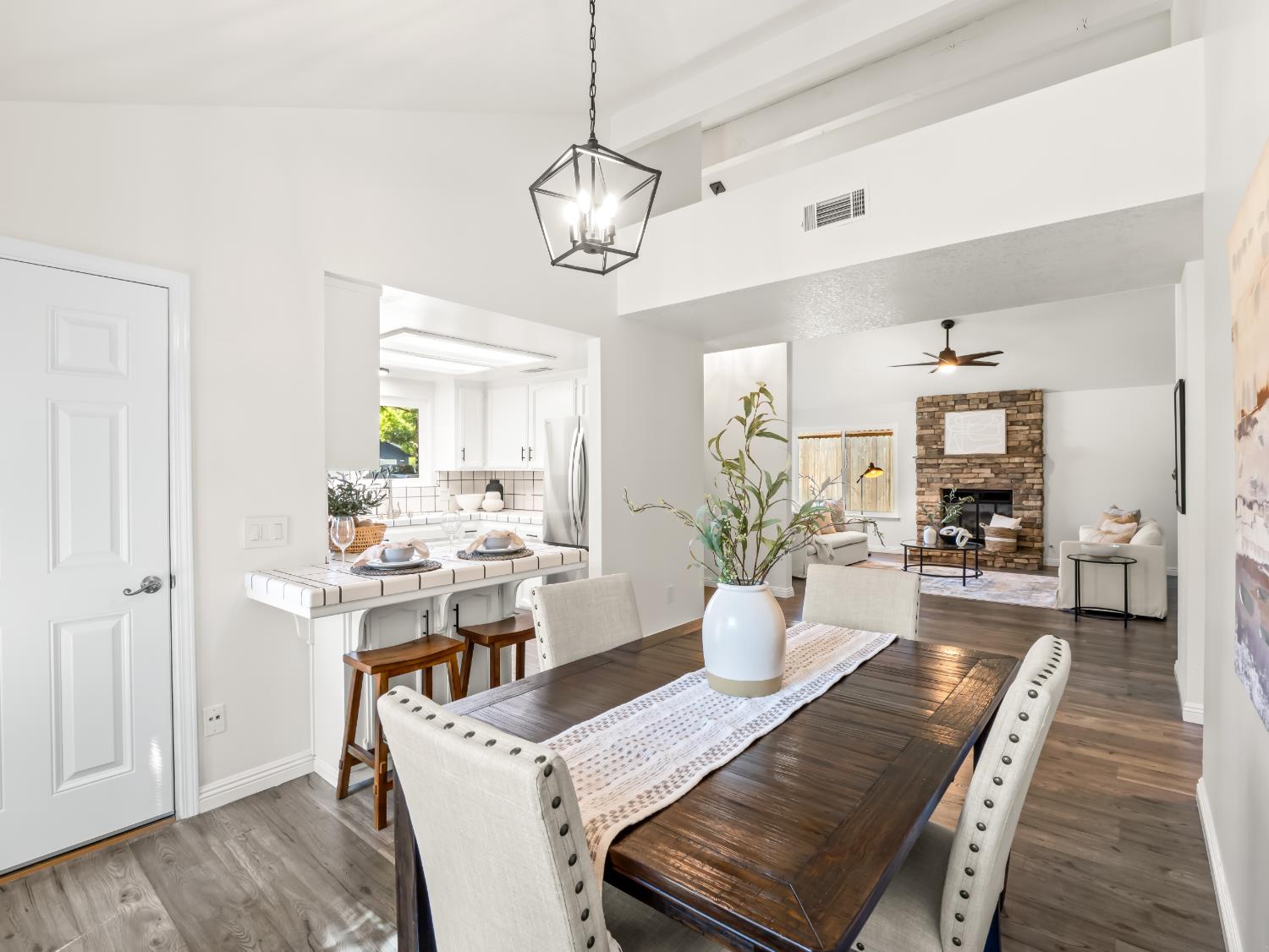 2386 Polson Ave, Clovis, CA 93611