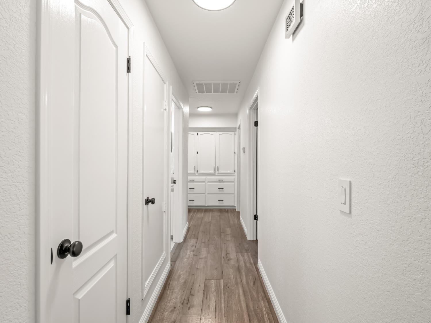 2386 Polson Ave, Clovis, CA 93611