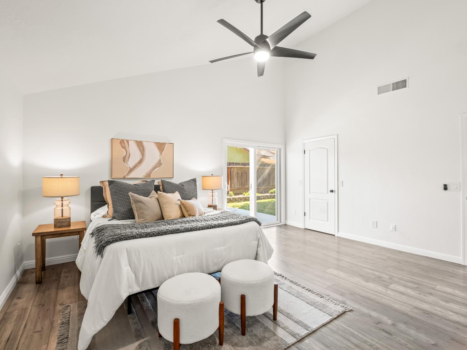 2386 Polson Ave, Clovis, CA 93611