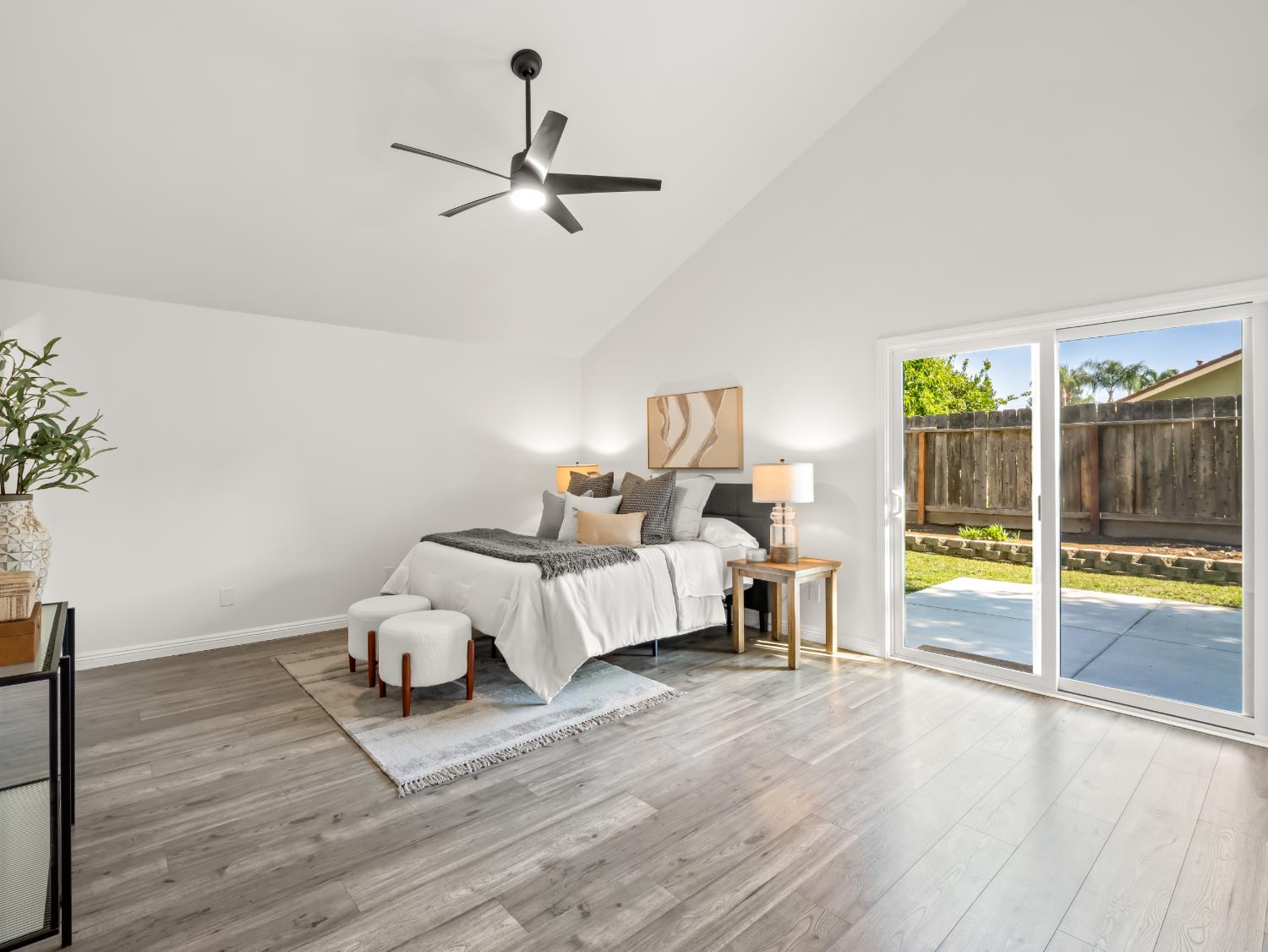 2386 Polson Ave, Clovis, CA 93611