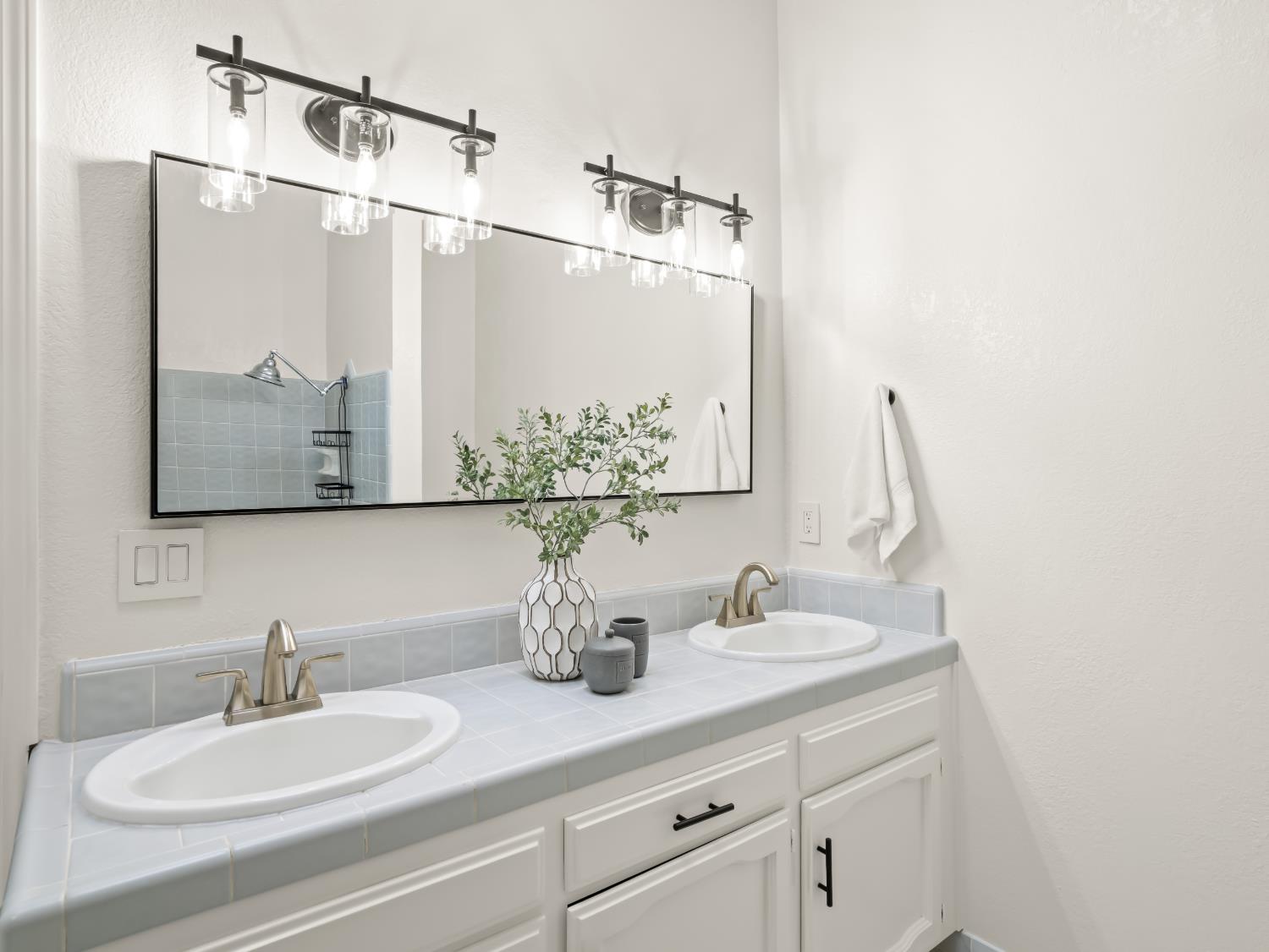 2386 Polson Ave, Clovis, CA 93611