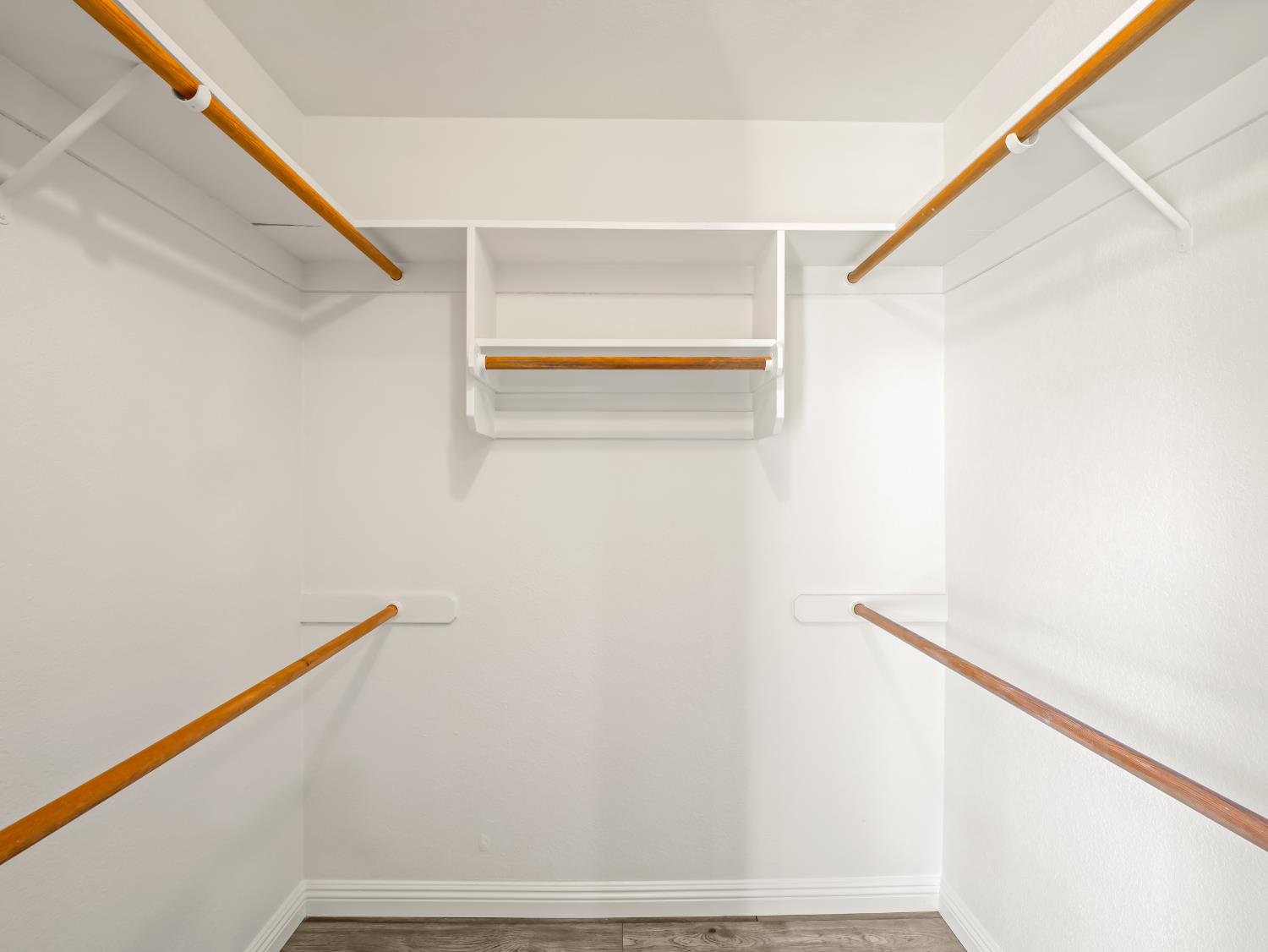 2386 Polson Ave, Clovis, CA 93611