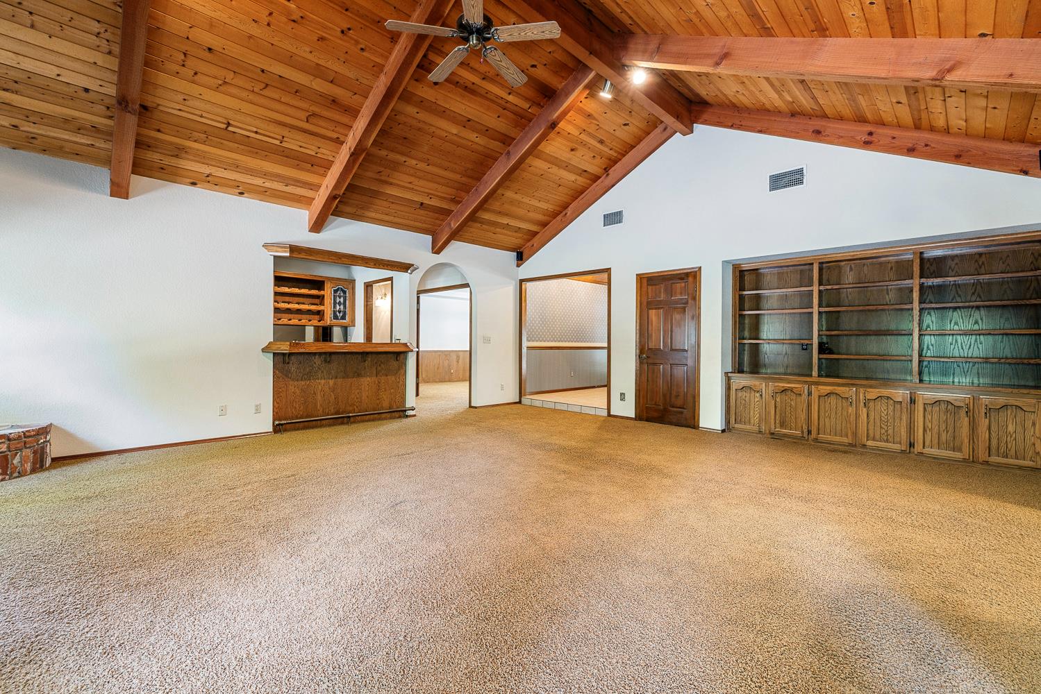 255 E shepherd Ave, Fresno, CA 93720