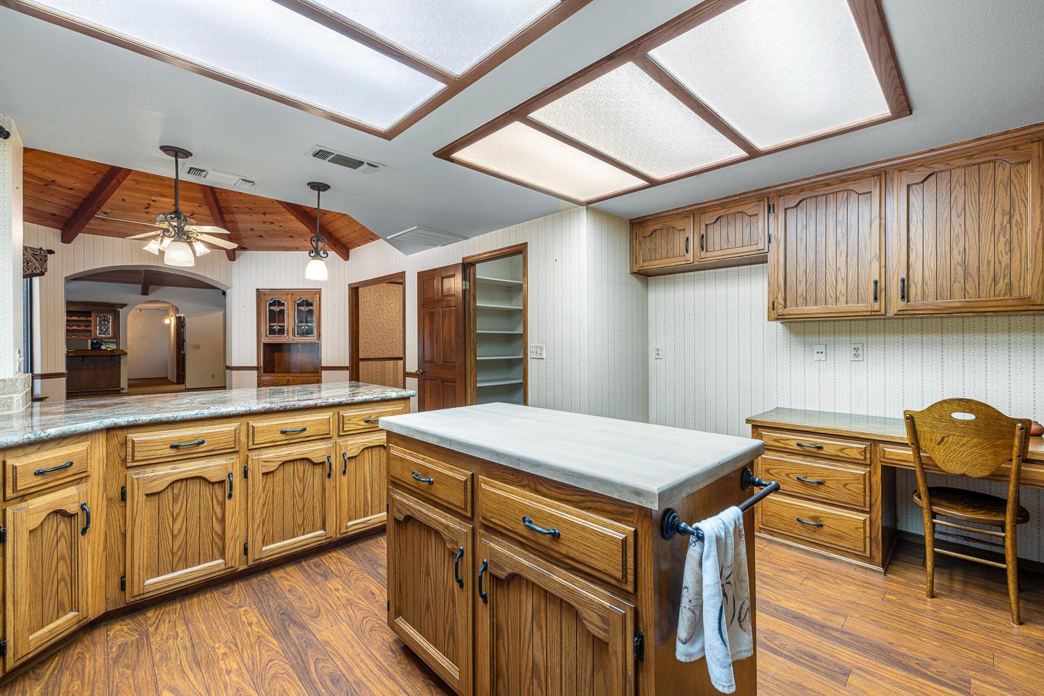 255 E shepherd Ave, Fresno, CA 93720