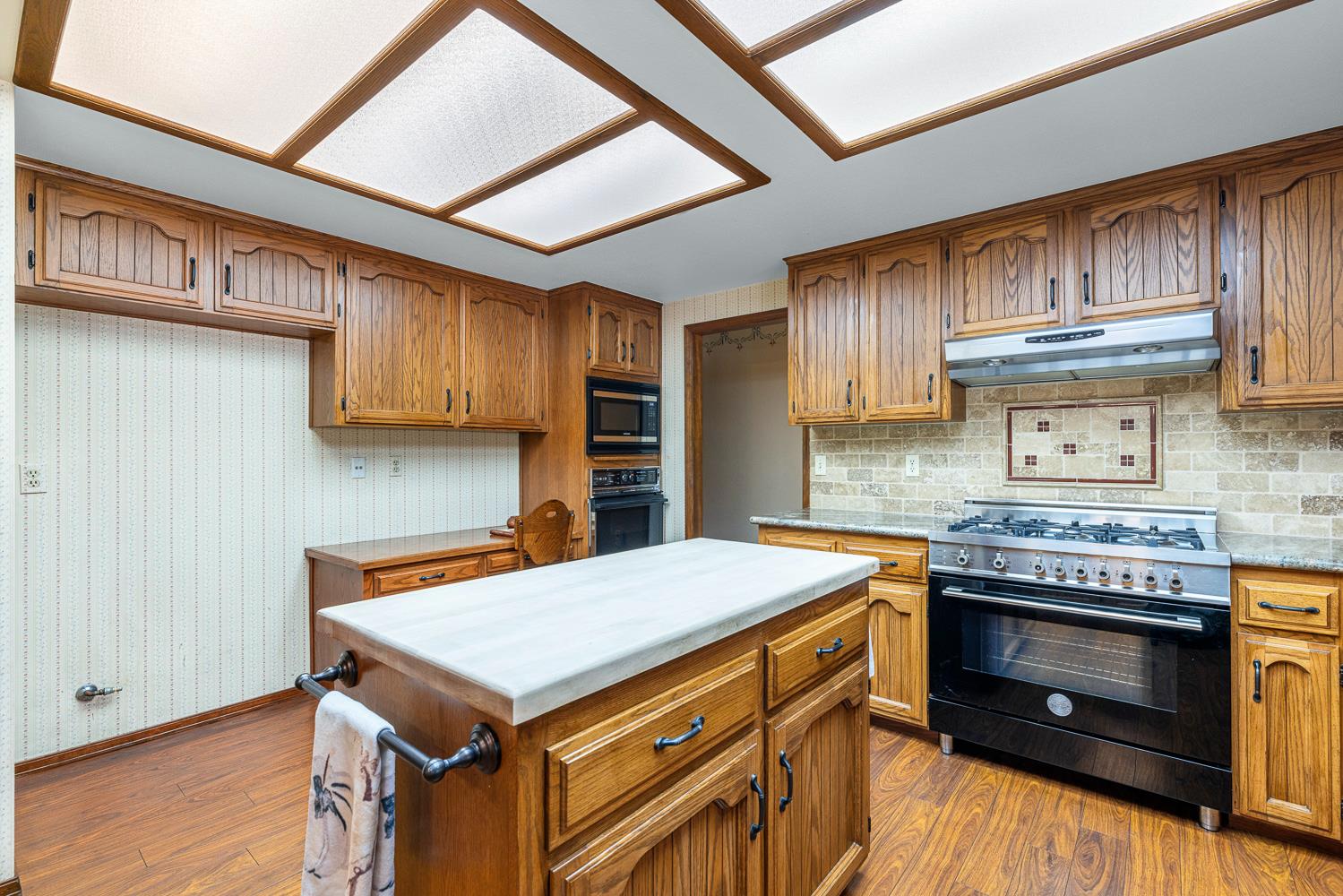 255 E shepherd Ave, Fresno, CA 93720