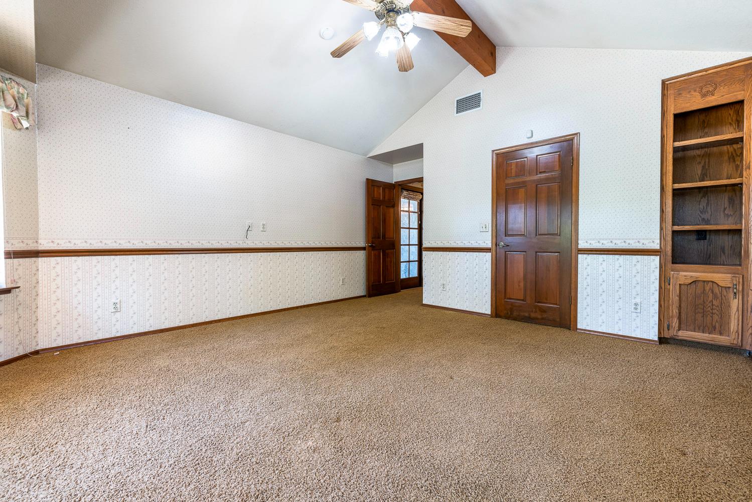 255 E shepherd Ave, Fresno, CA 93720