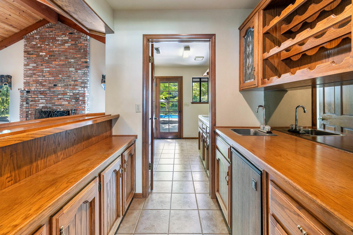 255 E shepherd Ave, Fresno, CA 93720