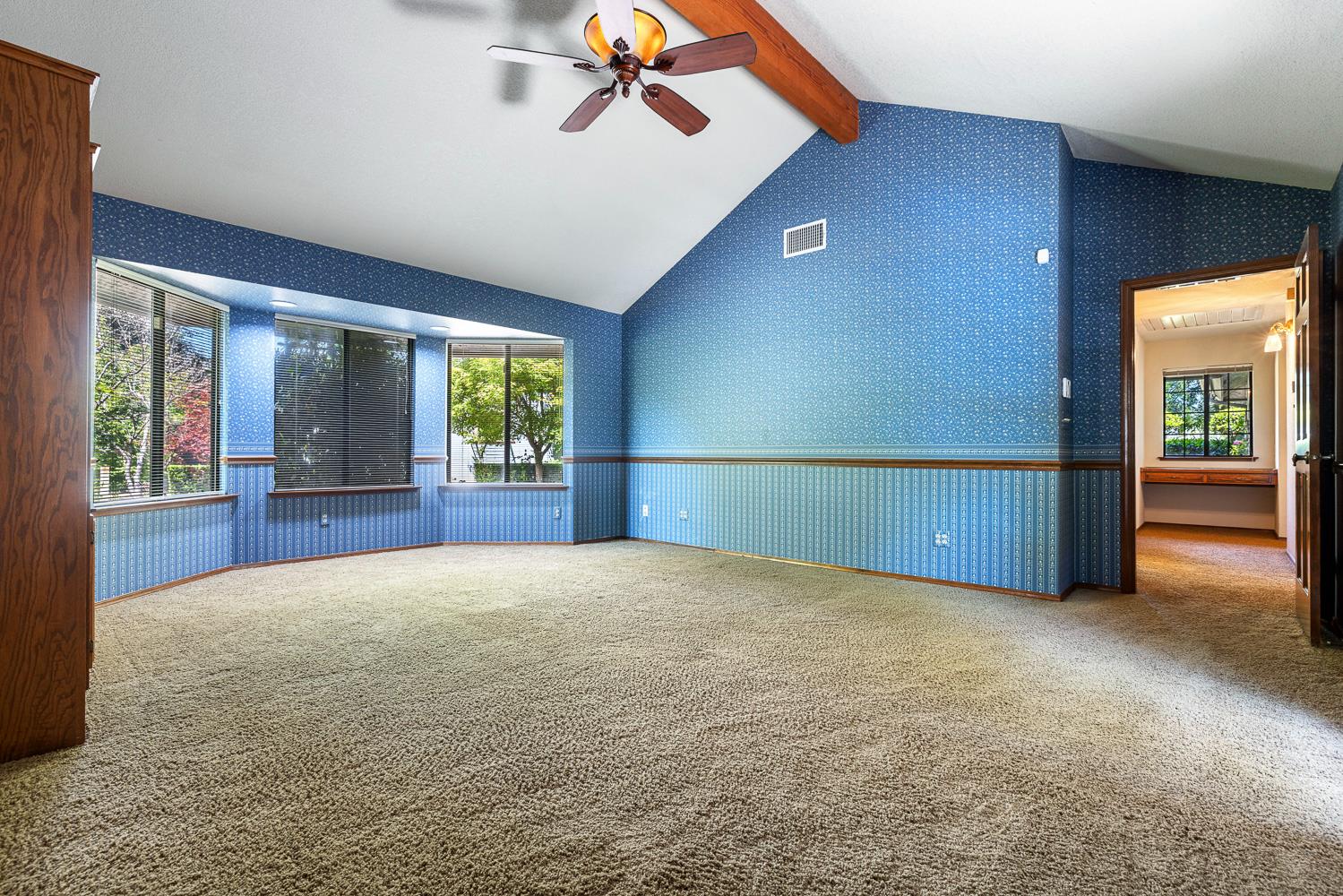 255 E shepherd Ave, Fresno, CA 93720