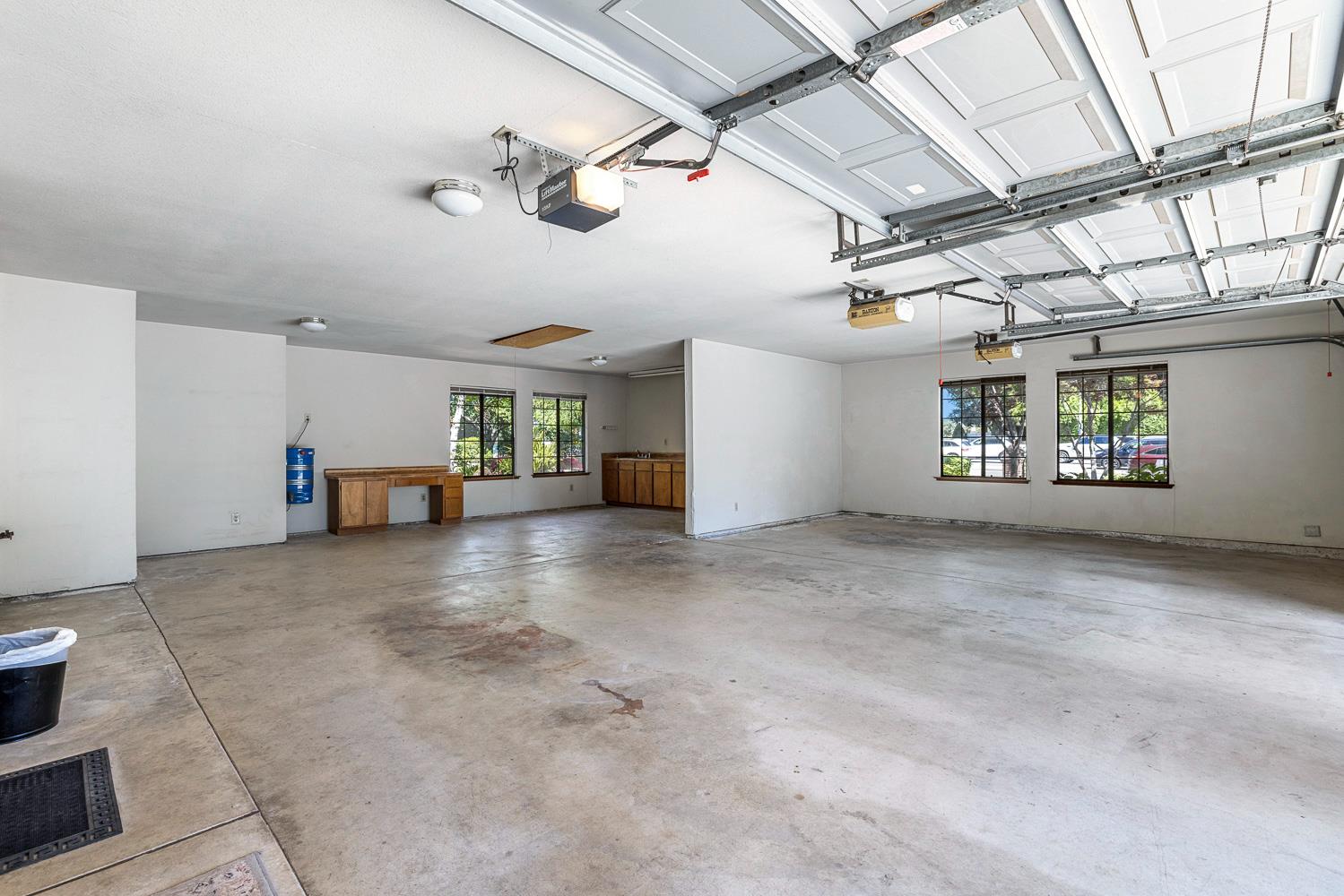 255 E shepherd Ave, Fresno, CA 93720