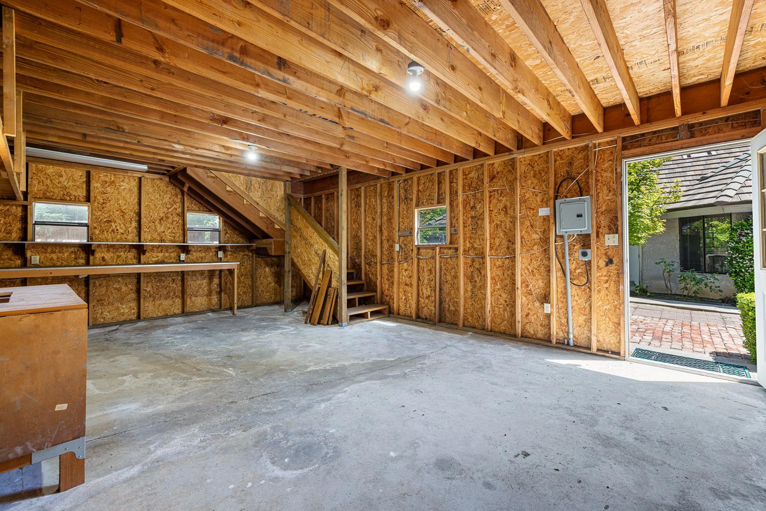 255 E shepherd Ave, Fresno, CA 93720