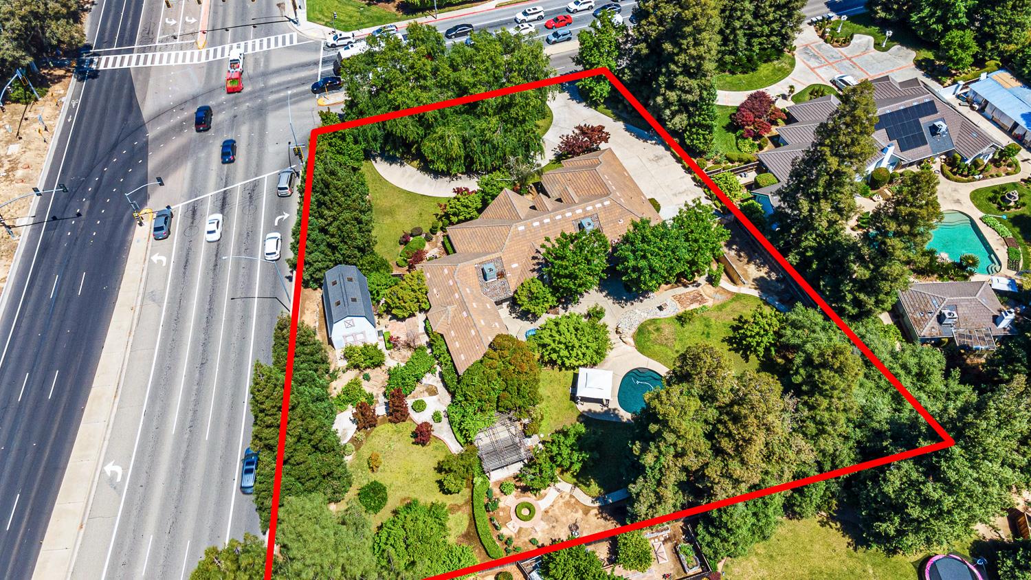 255 E shepherd Ave, Fresno, CA 93720