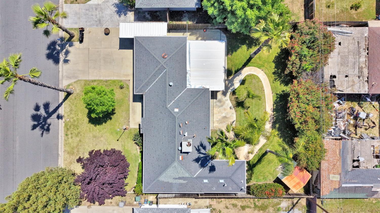 4063 N Sunnyside Ave, Fresno, CA 93727