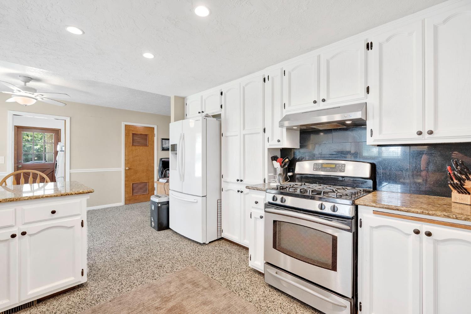 13324 Elder Ave, Hanford, CA 93230