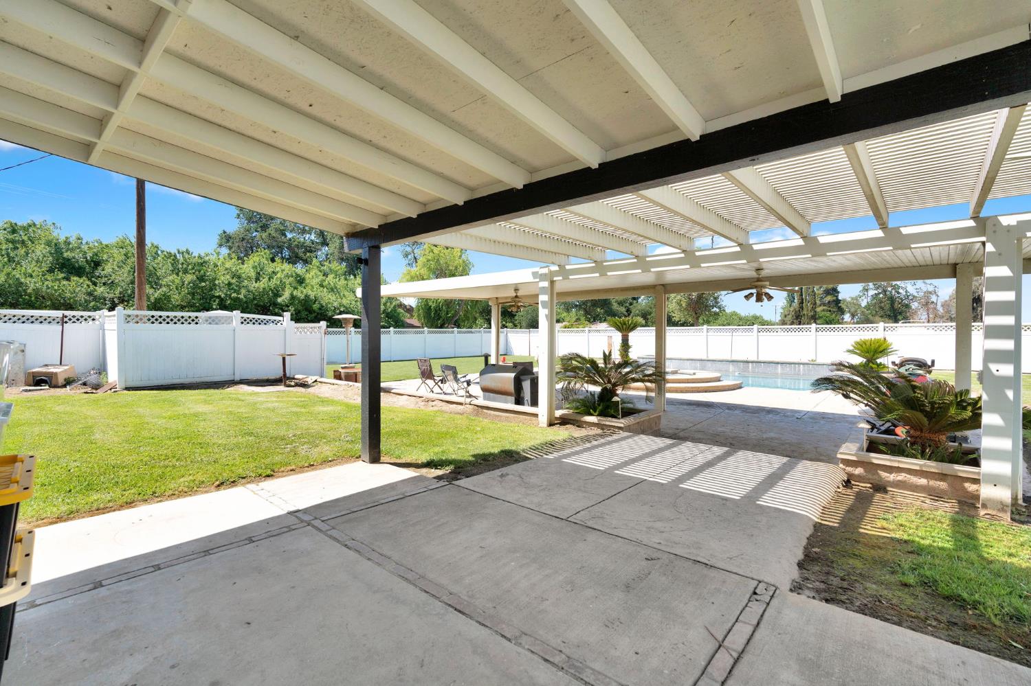 13324 Elder Ave, Hanford, CA 93230