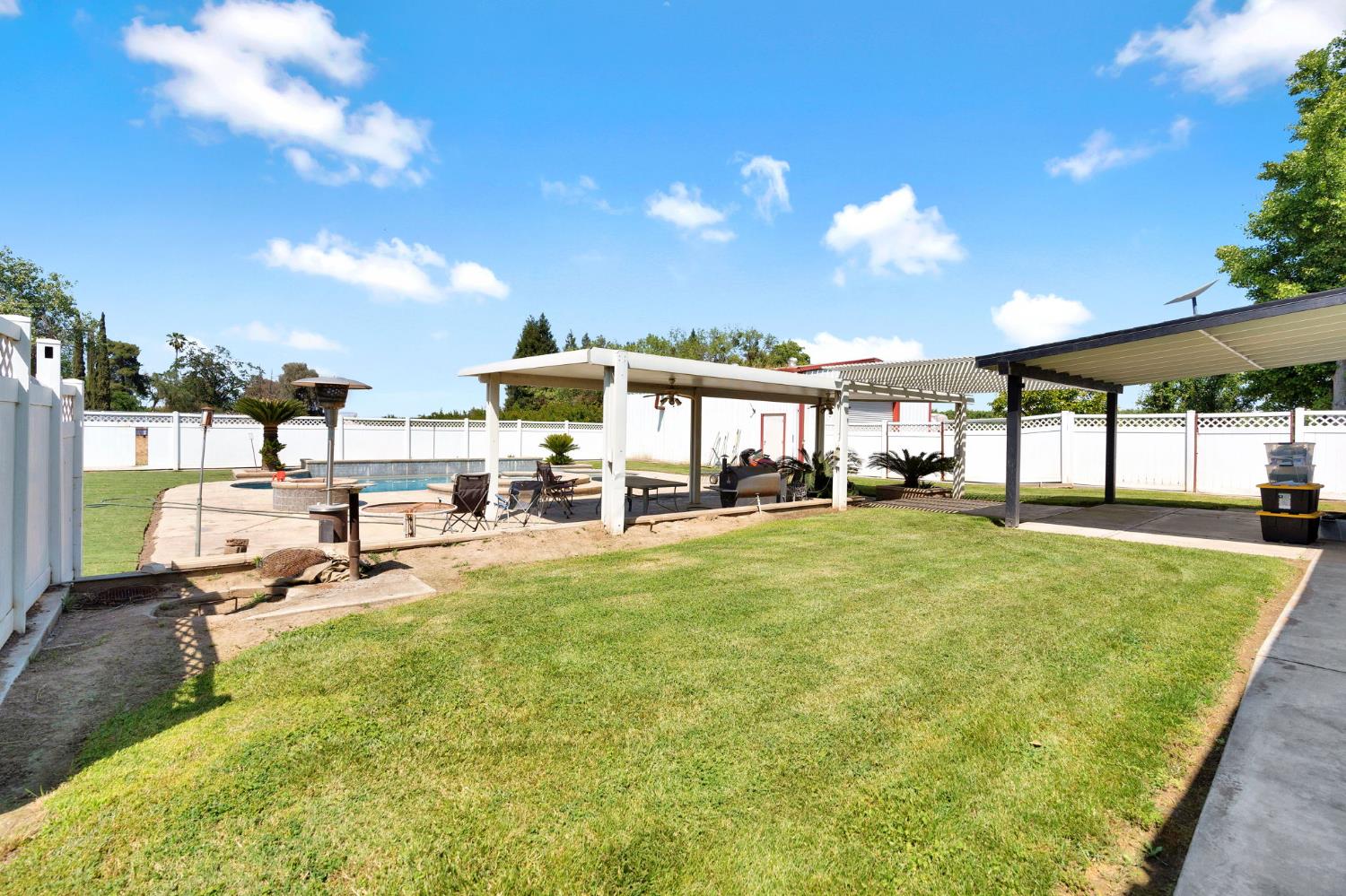 13324 Elder Ave, Hanford, CA 93230