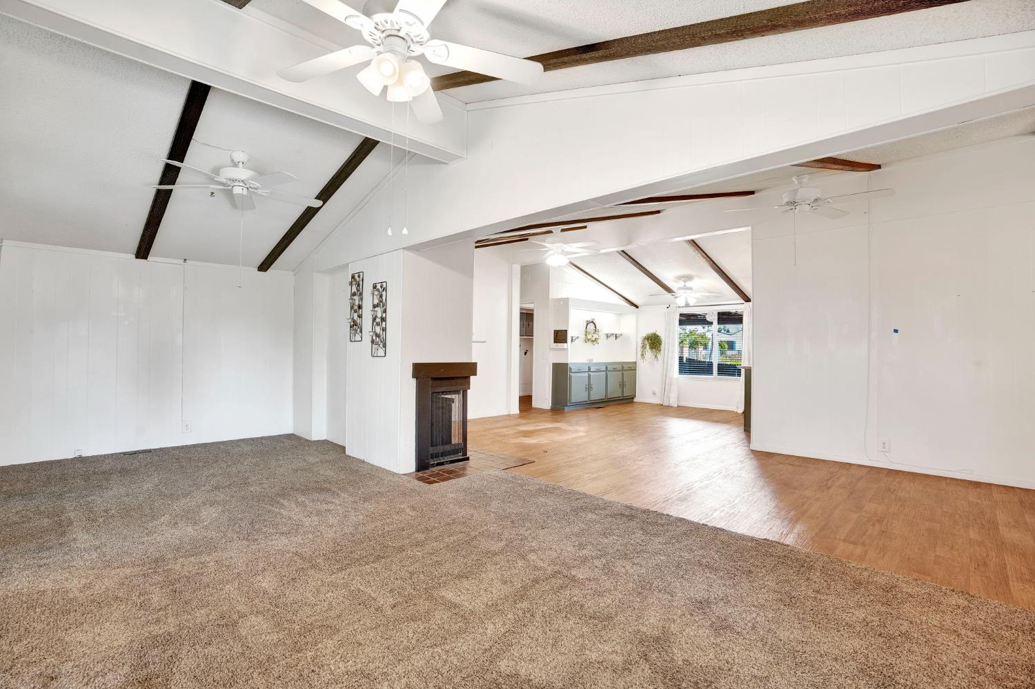 371 N Bethel Ave #70, Sanger, CA 93657