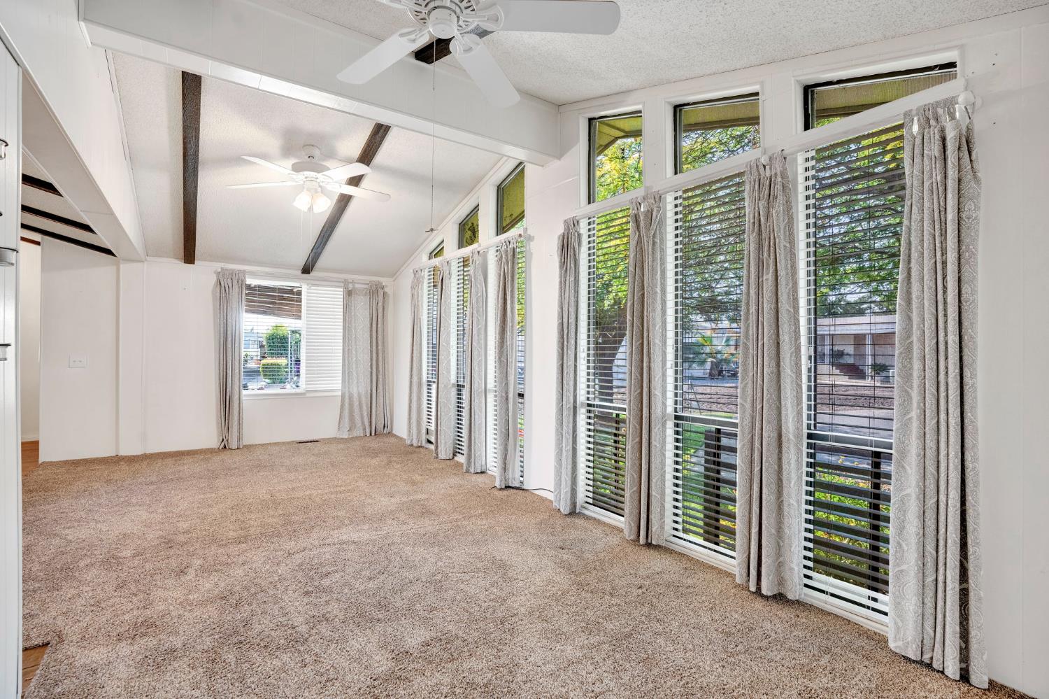 371 N Bethel Ave #70, Sanger, CA 93657