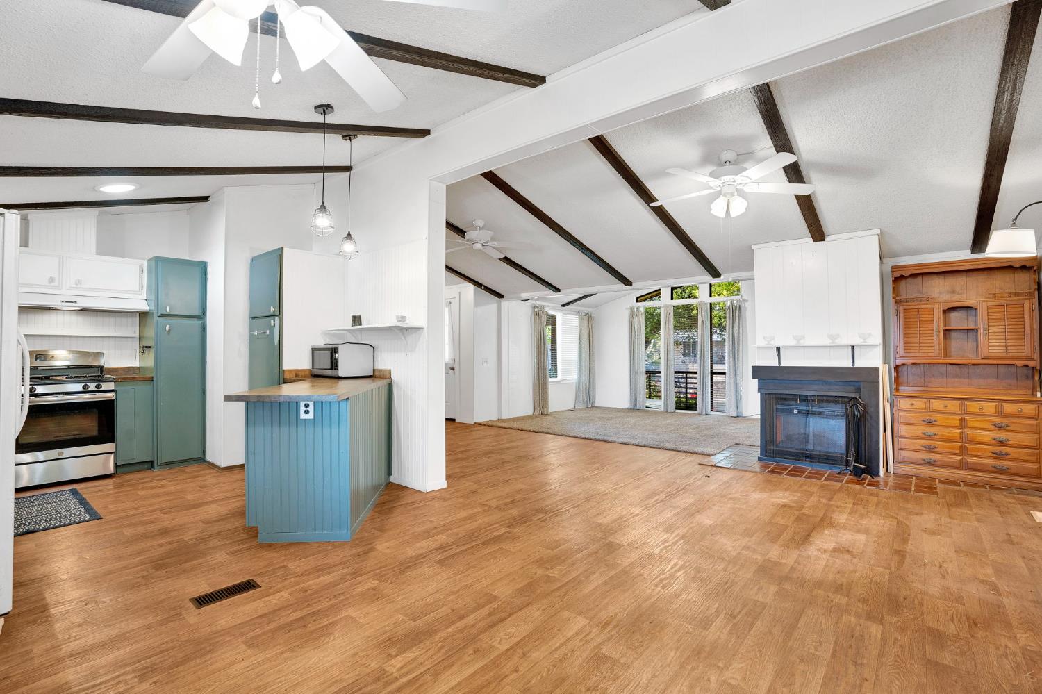 371 N Bethel Ave #70, Sanger, CA 93657