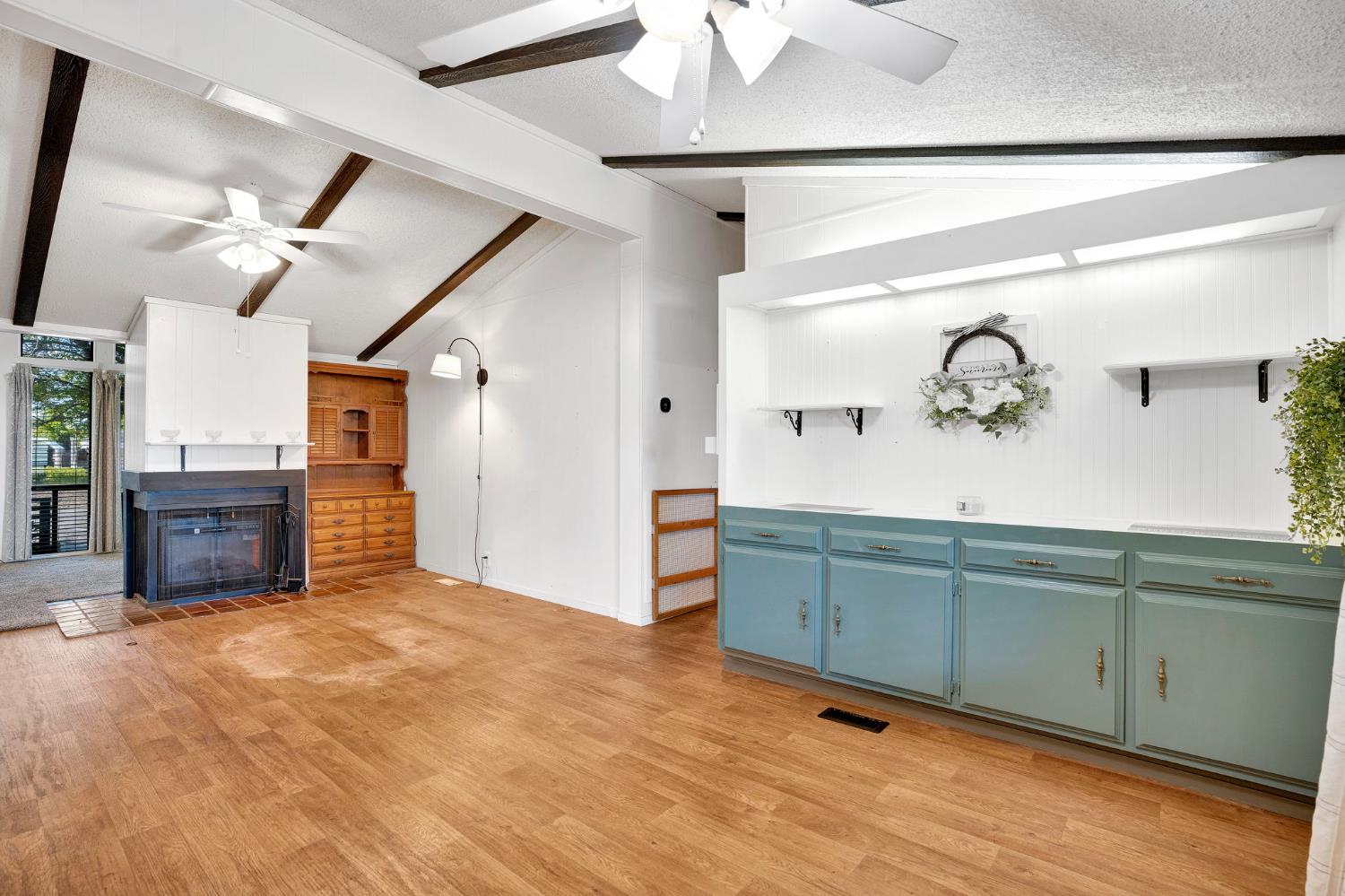 371 N Bethel Ave #70, Sanger, CA 93657