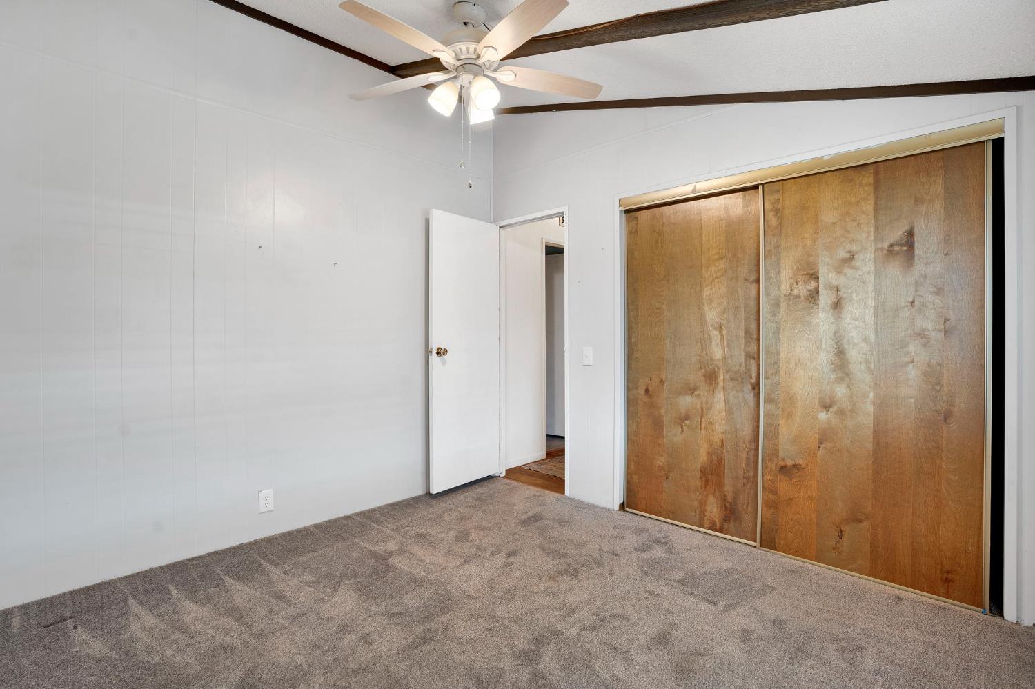 371 N Bethel Ave #70, Sanger, CA 93657