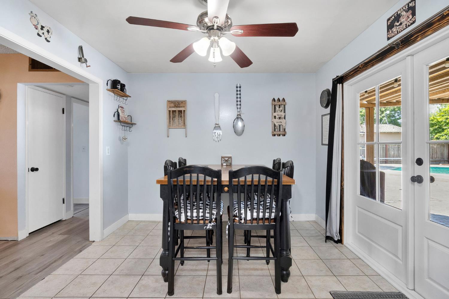 2461 16Th Ave, Kingsburg, CA 93631