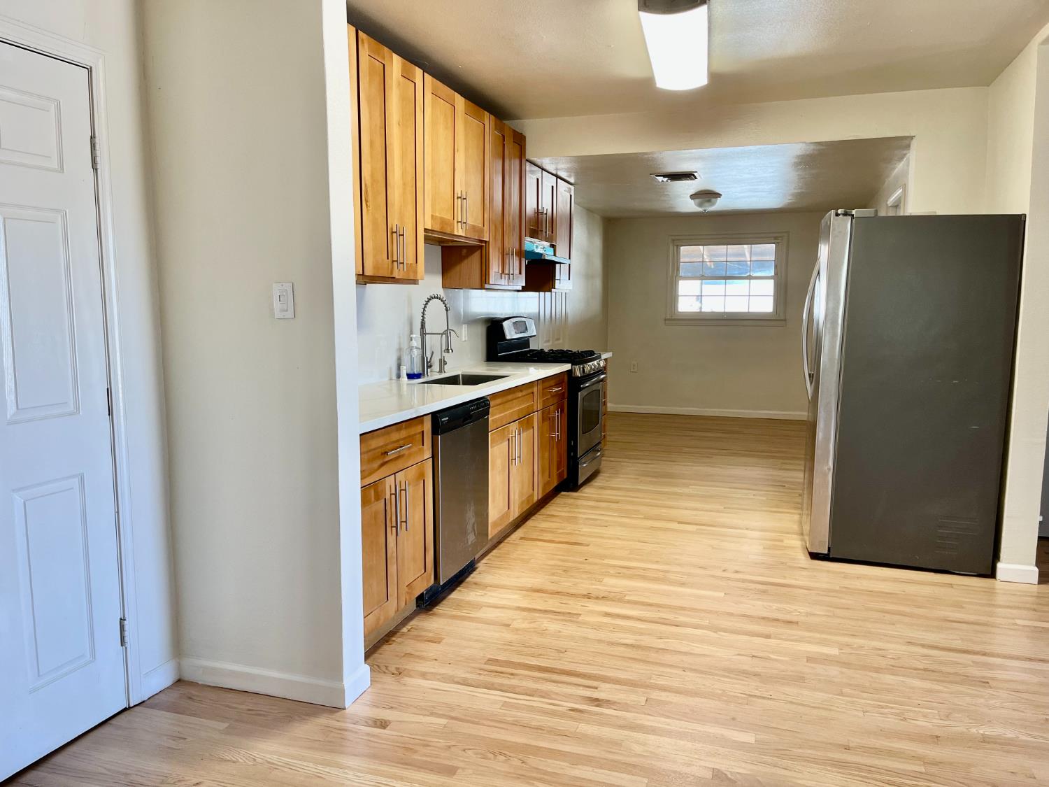 3142 W Jensen, Fresno, CA 93706