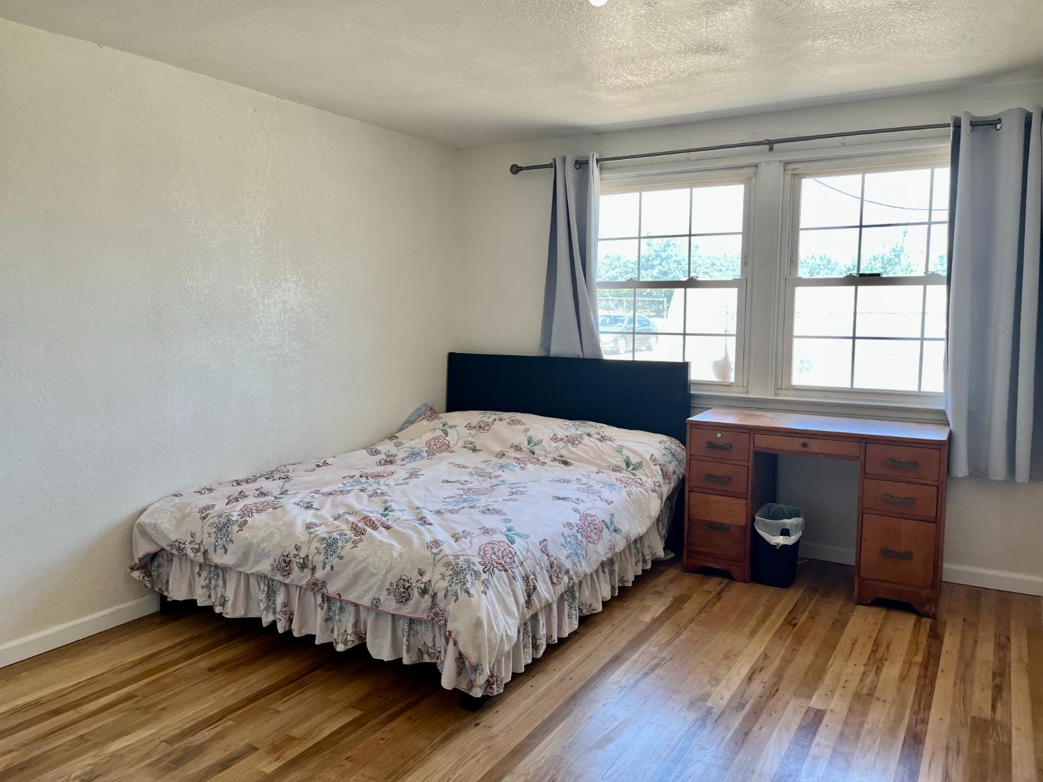 3142 W Jensen, Fresno, CA 93706