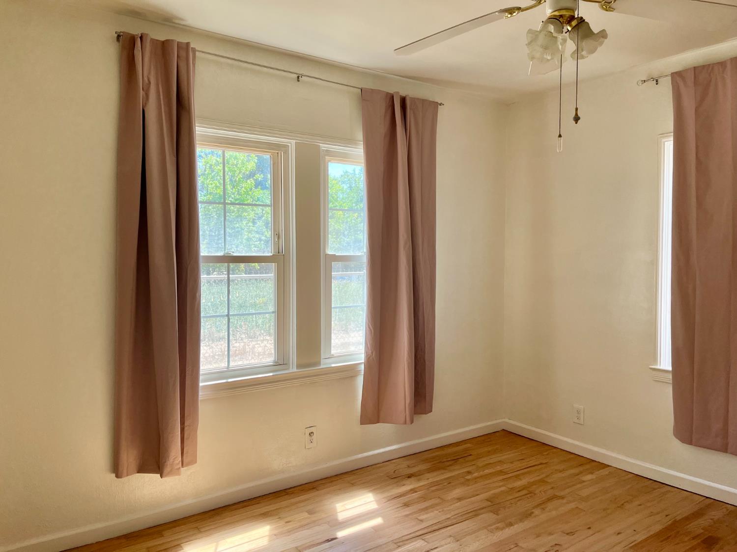 3142 W Jensen, Fresno, CA 93706