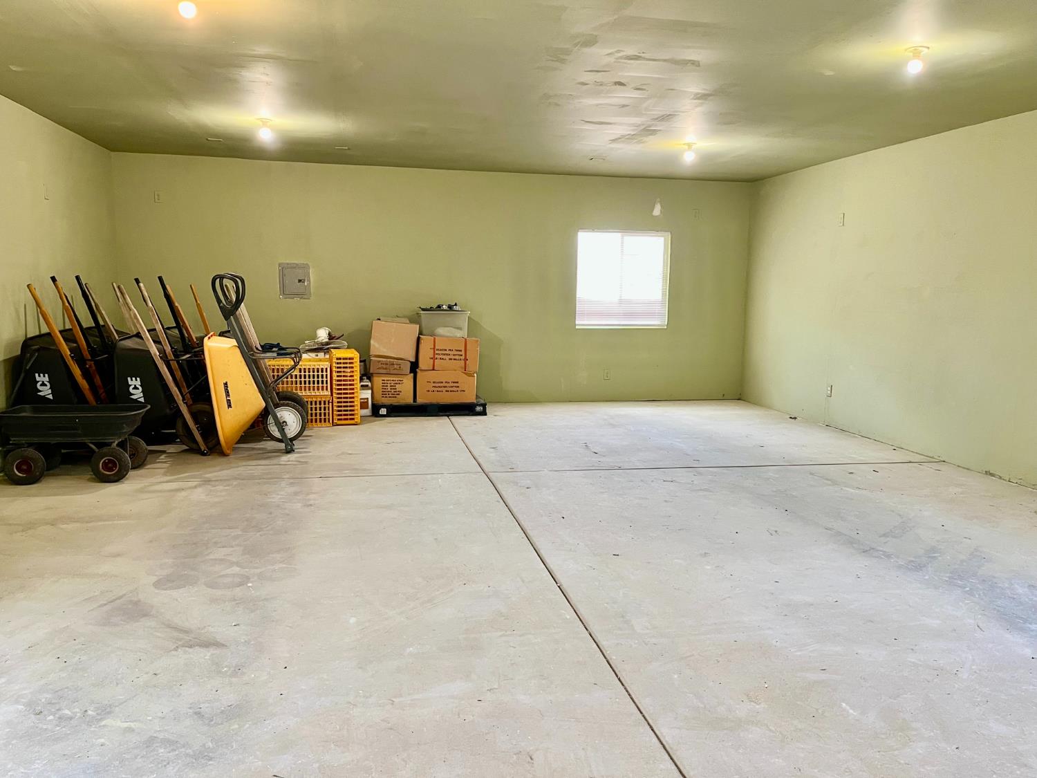 3142 W Jensen, Fresno, CA 93706