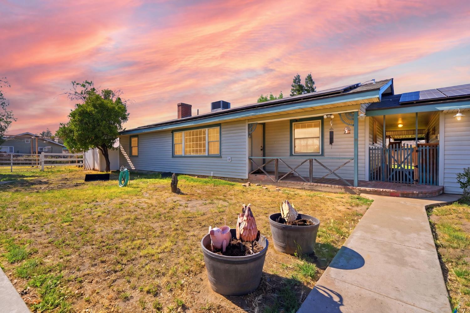 12586 Avenue 232, Tulare, CA 93274