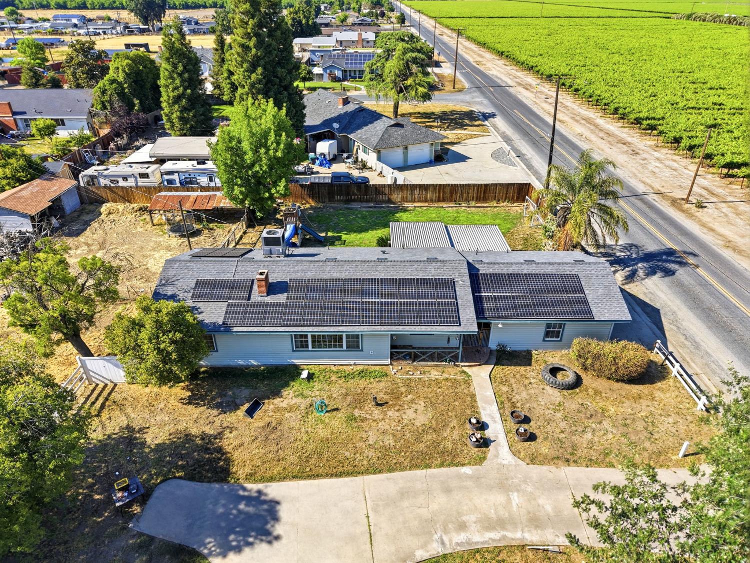 12586 Avenue 232, Tulare, CA 93274