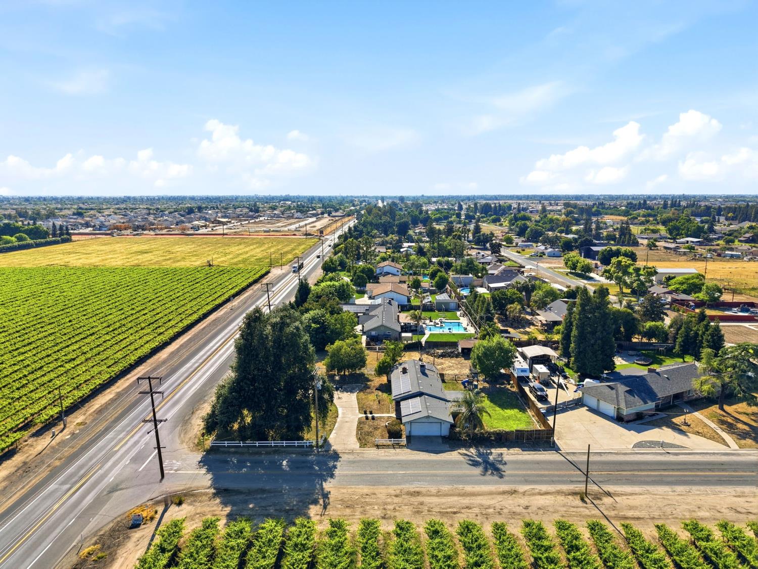 12586 Avenue 232, Tulare, CA 93274