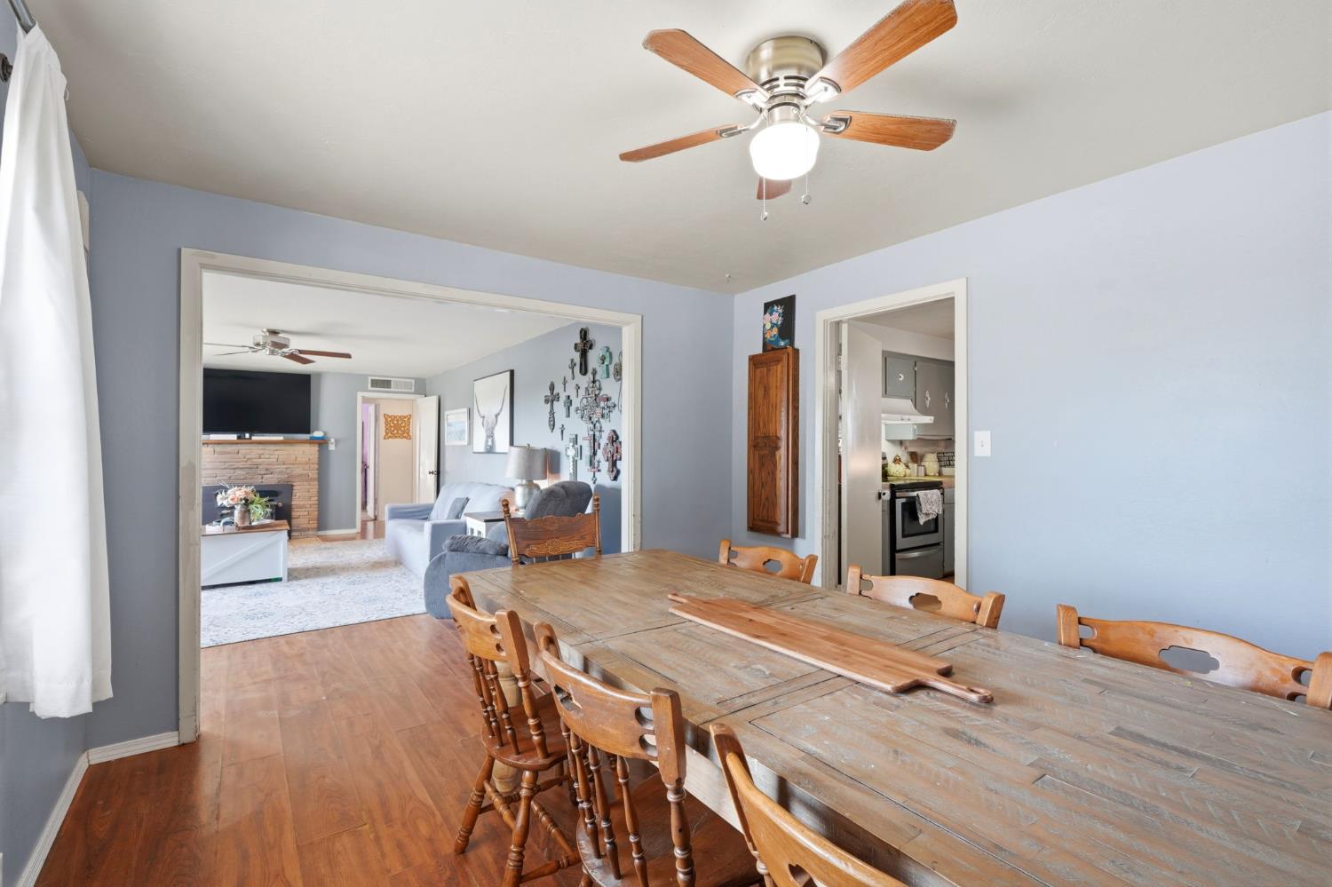 12586 Avenue 232, Tulare, CA 93274