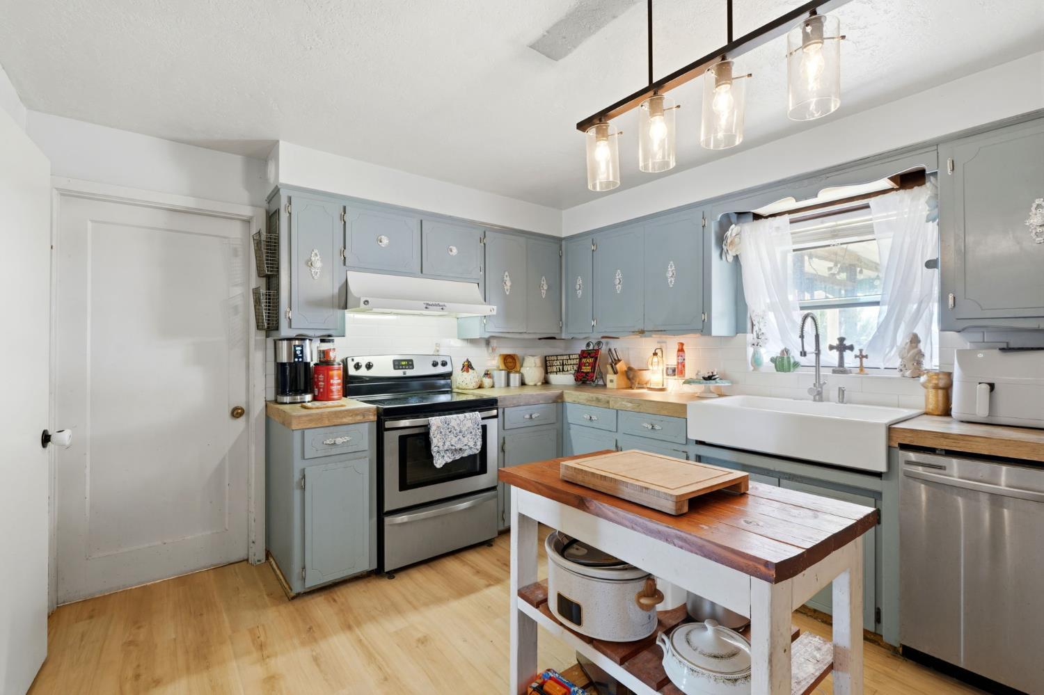 12586 Avenue 232, Tulare, CA 93274