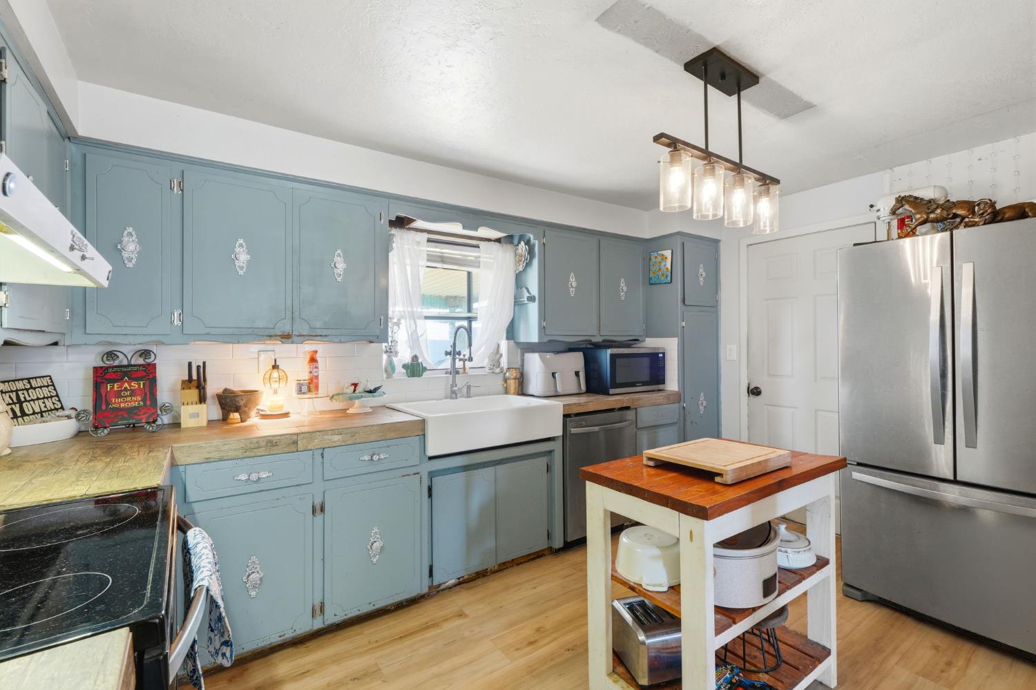 12586 Avenue 232, Tulare, CA 93274