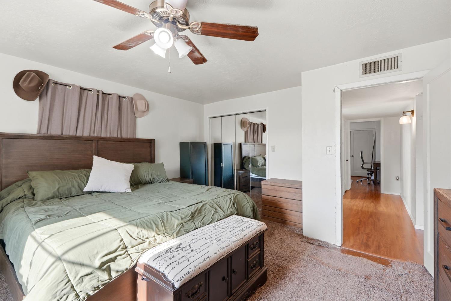 12586 Avenue 232, Tulare, CA 93274