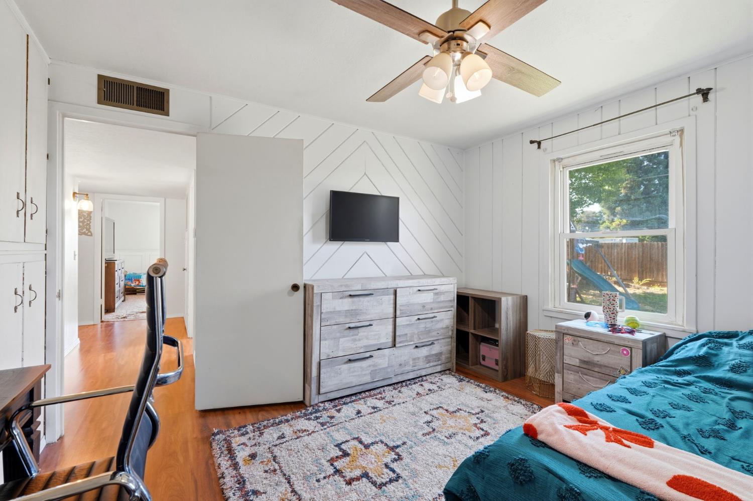 12586 Avenue 232, Tulare, CA 93274