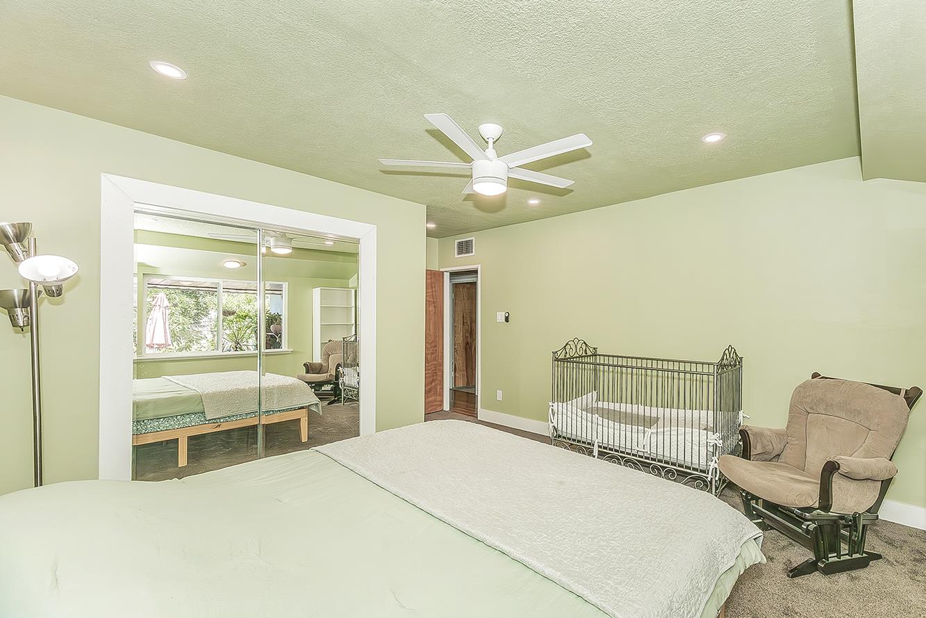 2836 N Arthur Ave, Fresno, CA 93705
