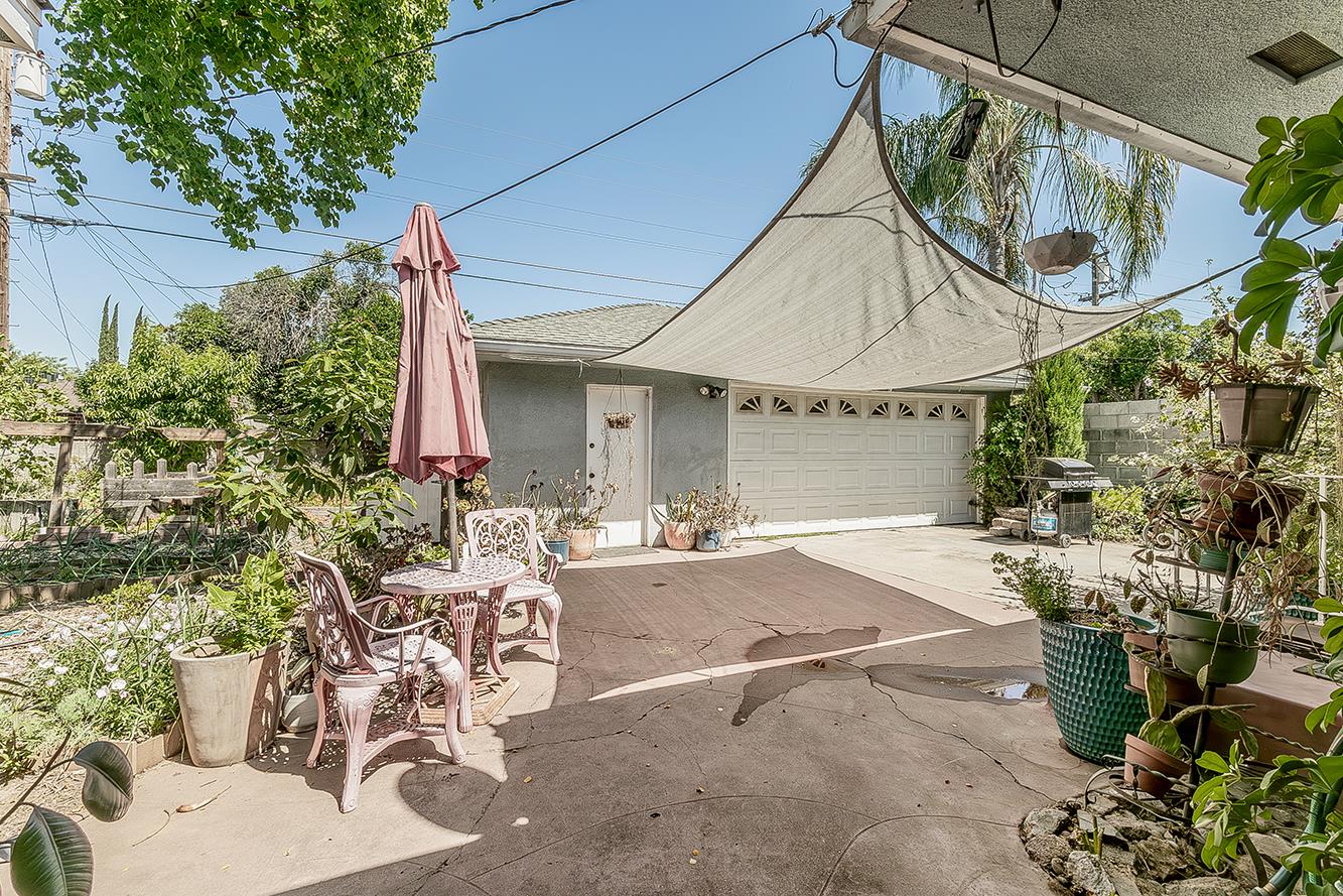 2836 N Arthur Ave, Fresno, CA 93705