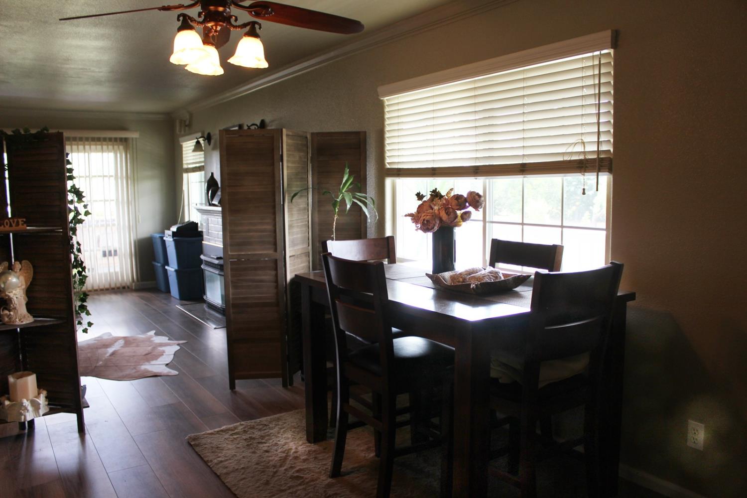 2307 N Hayes Ave, Fresno, CA 93723