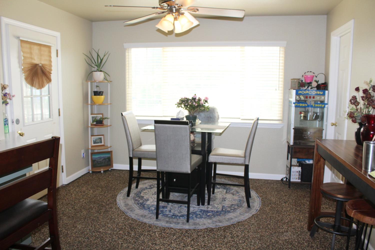 2307 N Hayes Ave, Fresno, CA 93723