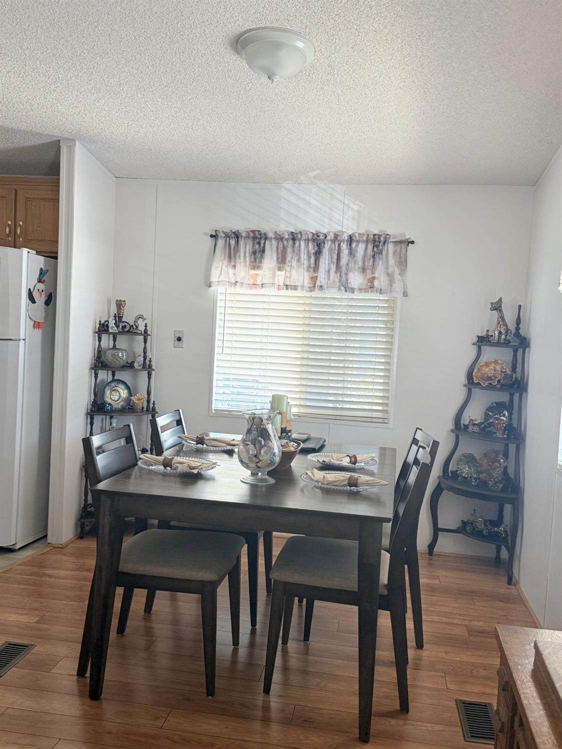 1500 Villa #28, Clovis, CA 93612