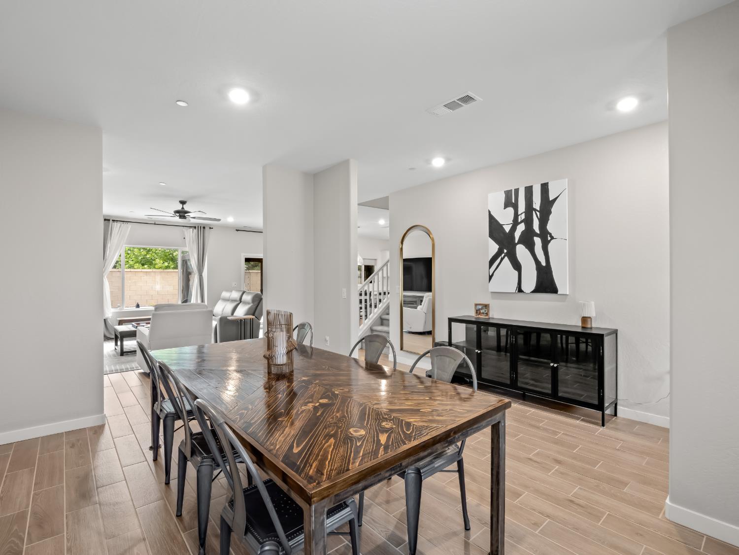 479 S Filbert Ave, Fresno, CA 93727