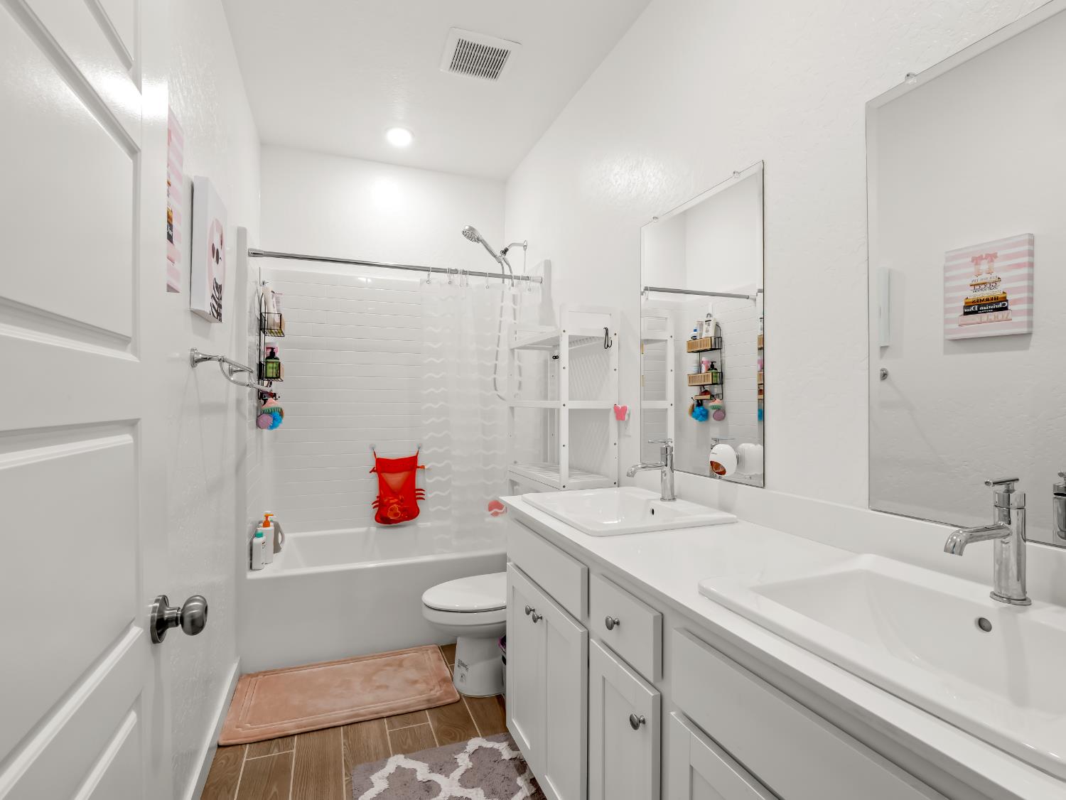479 S Filbert Ave, Fresno, CA 93727