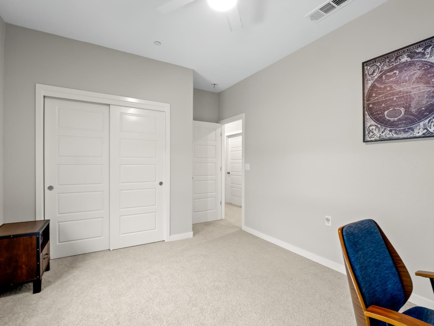 479 S Filbert Ave, Fresno, CA 93727