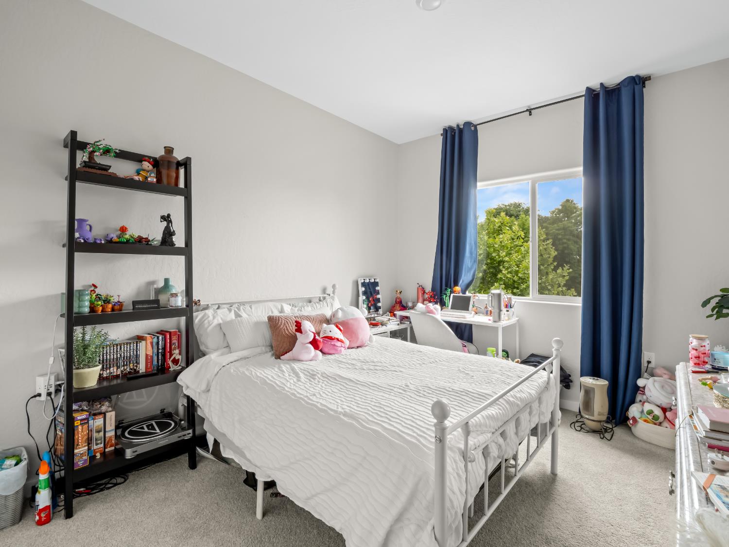 479 S Filbert Ave, Fresno, CA 93727